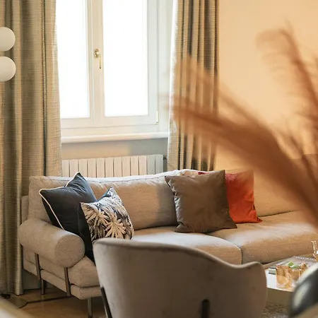 29 Piazza Roma شقة كومو